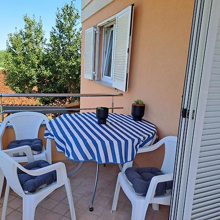 Apartman Valbandon Fažana Екстериор снимка