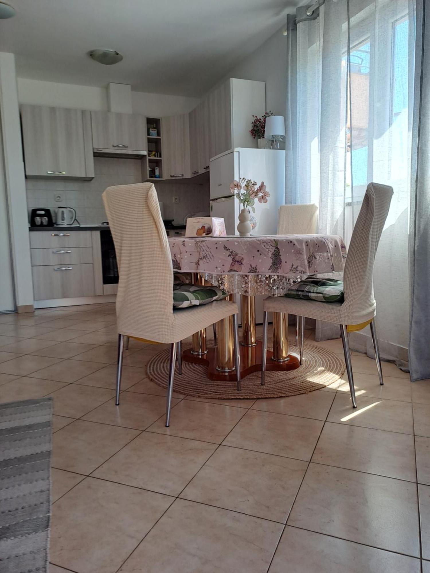 Apartman Valbandon Fažana Екстериор снимка