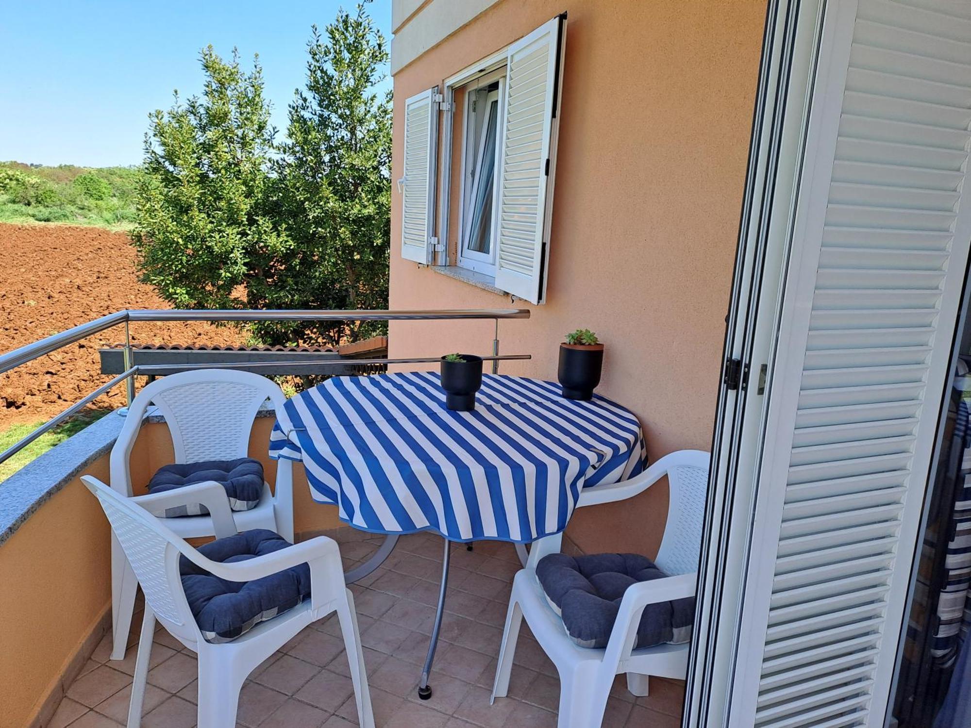 Apartman Valbandon Fažana Екстериор снимка